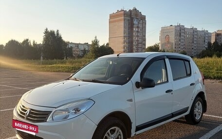 Renault Sandero I, 2012 год, 499 000 рублей, 3 фотография