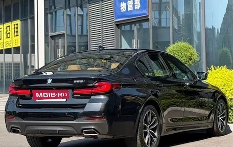 BMW 5 серия, 2023 год, 4 500 000 рублей, 3 фотография