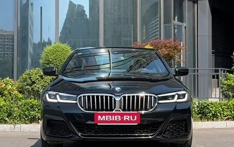 BMW 5 серия, 2023 год, 4 500 000 рублей, 2 фотография