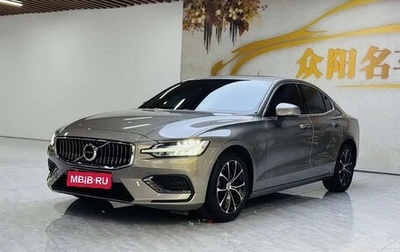 Volvo S60 III, 2023 год, 3 800 000 рублей, 1 фотография