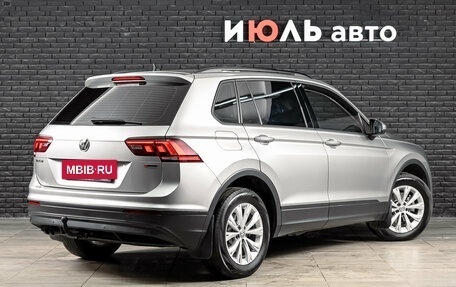 Volkswagen Tiguan II, 2020 год, 3 000 000 рублей, 4 фотография