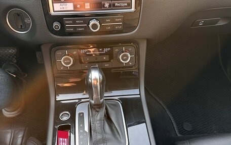 Volkswagen Touareg III, 2010 год, 2 050 000 рублей, 12 фотография
