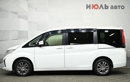 Honda Stepwgn IV, 2017 год, 1 970 000 рублей, 8 фотография
