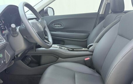 Honda Vezel, 2022 год, 1 165 000 рублей, 8 фотография