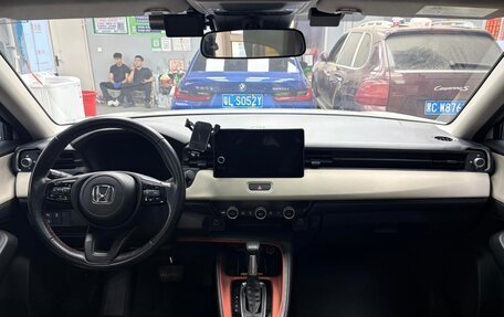 Honda Vezel, 2022 год, 1 323 000 рублей, 11 фотография