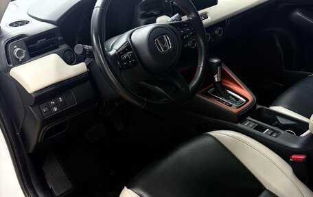 Honda Vezel, 2022 год, 1 323 000 рублей, 9 фотография