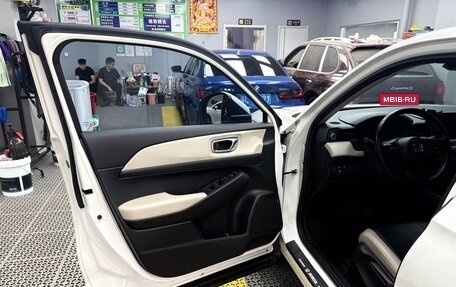 Honda Vezel, 2022 год, 1 323 000 рублей, 7 фотография
