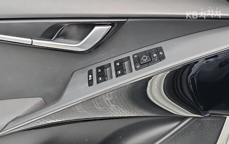 KIA Niro, 2022 год, 1 455 000 рублей, 14 фотография