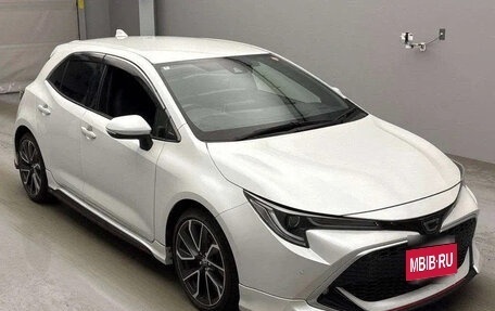 Toyota Corolla, 2022 год, 1 270 300 рублей, 2 фотография
