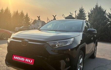 Toyota RAV4, 2022 год, 3 240 000 рублей, 1 фотография