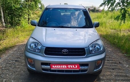 Toyota RAV4, 2002 год, 630 000 рублей, 1 фотография