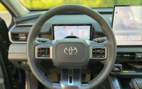 Toyota RAV4, 2026 год, 3 970 000 рублей, 16 фотография