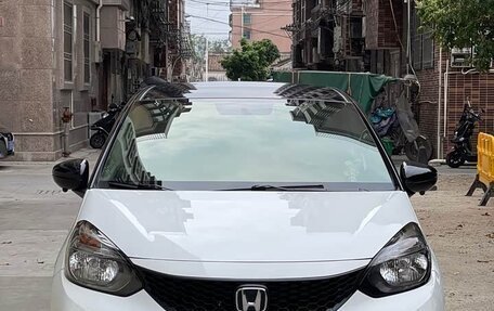 Honda Fit, 2022 год, 955 000 рублей, 2 фотография