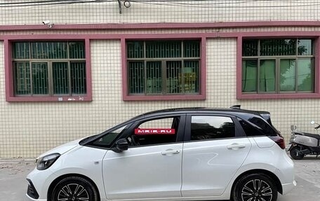Honda Fit, 2022 год, 955 000 рублей, 3 фотография