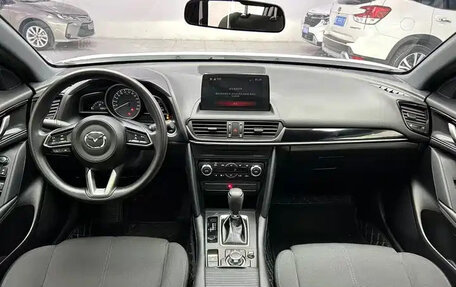 Mazda CX-4, 2022 год, 1 590 222 рублей, 10 фотография