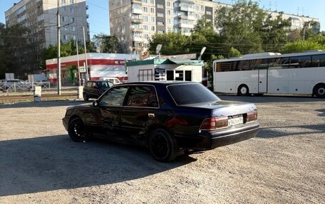 Toyota Progres, 1998 год, 135 000 рублей, 2 фотография