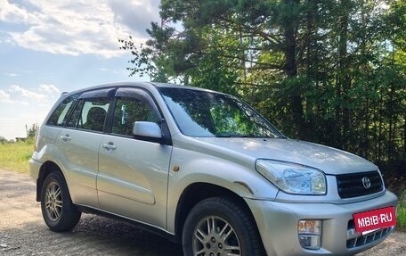 Toyota RAV4, 2002 год, 630 000 рублей, 3 фотография