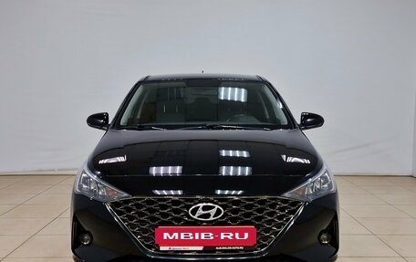 Hyundai Solaris II рестайлинг, 2021 год, 1 650 000 рублей, 2 фотография
