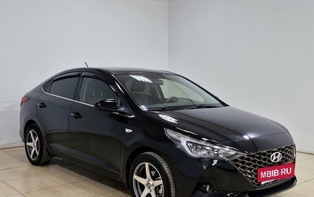 Hyundai Solaris II рестайлинг, 2021 год, 1 650 000 рублей, 3 фотография
