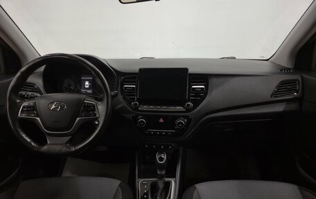 Hyundai Solaris II рестайлинг, 2021 год, 1 650 000 рублей, 13 фотография