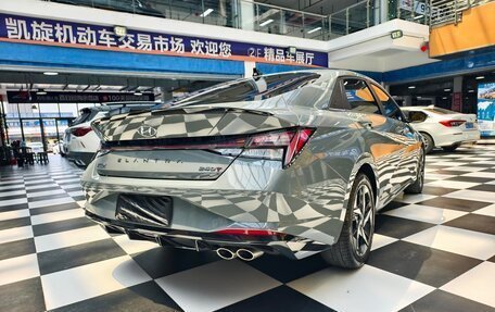 Hyundai Elantra, 2022 год, 1 270 000 рублей, 7 фотография