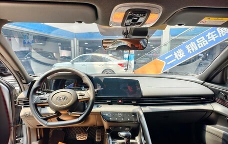 Hyundai Elantra, 2022 год, 1 270 000 рублей, 9 фотография