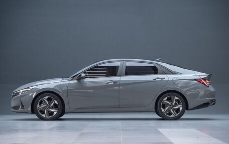 Hyundai Elantra, 2022 год, 1 190 000 рублей, 4 фотография