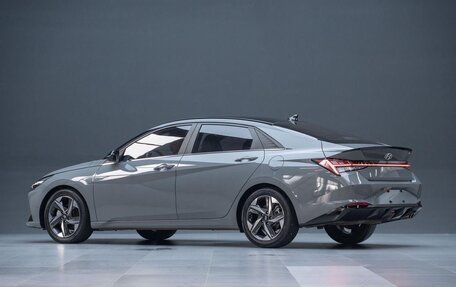 Hyundai Elantra, 2022 год, 1 190 000 рублей, 5 фотография