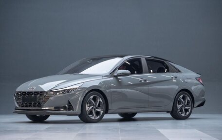 Hyundai Elantra, 2022 год, 1 190 000 рублей, 3 фотография