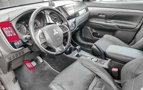 Mitsubishi Outlander III рестайлинг 3, 2012 год, 1 290 258 рублей, 12 фотография