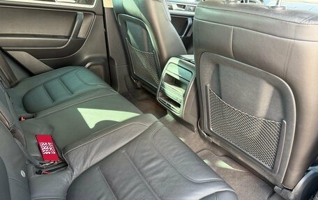 Volkswagen Touareg III, 2015 год, 2 200 000 рублей, 10 фотография