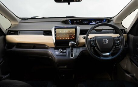 Honda Freed II, 2019 год, 1 799 000 рублей, 19 фотография