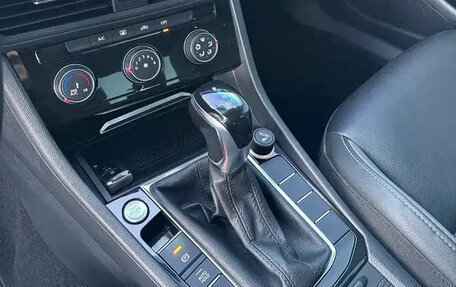 Volkswagen Jetta III, 2019 год, 890 222 рублей, 12 фотография
