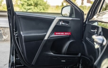 Toyota RAV4, 2014 год, 1 848 000 рублей, 31 фотография