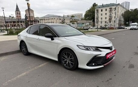 Toyota Camry, 2021 год, 2 899 999 рублей, 3 фотография