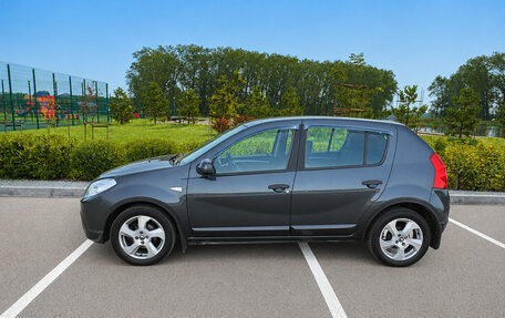 Renault Sandero I, 2010 год, 565 000 рублей, 2 фотография