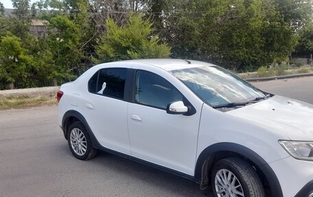 Renault Logan II, 2019 год, 849 999 рублей, 4 фотография
