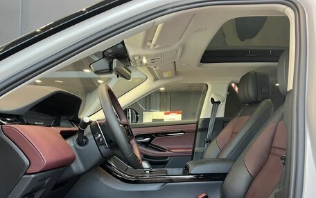 Land Rover Range Rover Evoque II, 2025 год, 6 599 900 рублей, 10 фотография