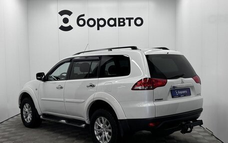 Mitsubishi Pajero Sport II рестайлинг, 2015 год, 1 550 000 рублей, 3 фотография