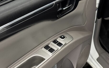 Mitsubishi Pajero Sport II рестайлинг, 2015 год, 1 550 000 рублей, 14 фотография