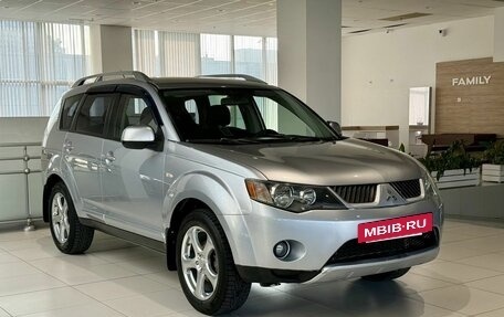 Mitsubishi Outlander III рестайлинг 3, 2008 год, 930 000 рублей, 3 фотография
