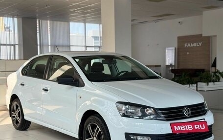 Volkswagen Polo VI (EU Market), 2019 год, 1 100 000 рублей, 3 фотография
