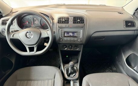 Volkswagen Polo VI (EU Market), 2019 год, 1 100 000 рублей, 18 фотография