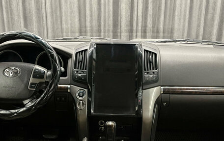 Toyota Land Cruiser 200, 2007 год, 2 599 000 рублей, 12 фотография