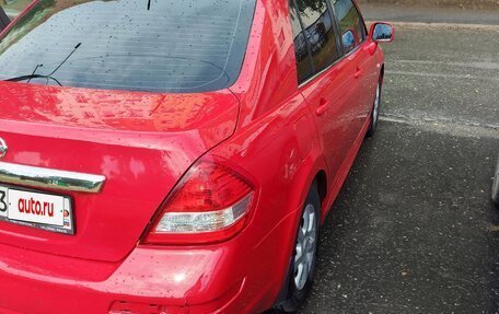 Nissan Tiida, 2010 год, 700 000 рублей, 4 фотография