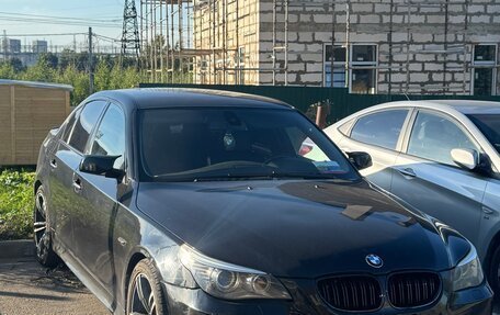 BMW 5 серия, 2007 год, 825 000 рублей, 1 фотография