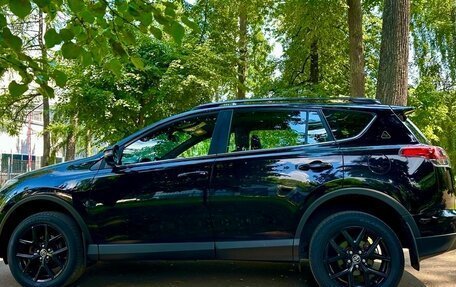 Toyota RAV4, 2019 год, 2 599 000 рублей, 9 фотография
