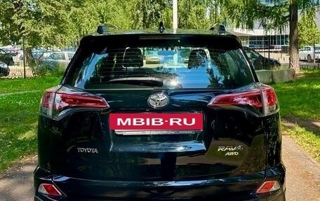 Toyota RAV4, 2019 год, 2 599 000 рублей, 2 фотография