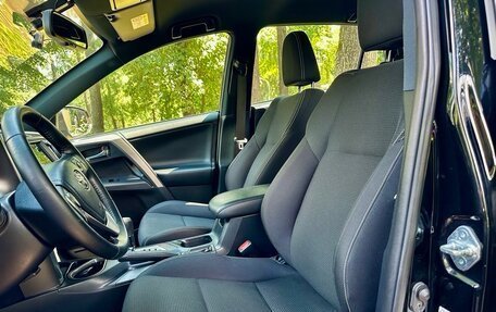 Toyota RAV4, 2019 год, 2 599 000 рублей, 16 фотография