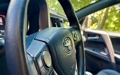 Toyota RAV4, 2019 год, 2 599 000 рублей, 23 фотография